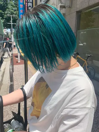 ショート カラー Fuuu《フゥ》所属・シノザキ シンゴのヘアスタイル