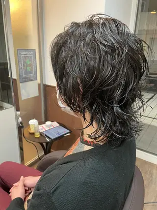 ミディアム パーマ メンズ 万都里 MATSURIのヘアスタイル