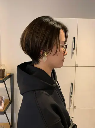 ショート カラー SALOWIN梅田茶屋町店所属・ウルフレイヤーカット /チヒロのヘアスタイル