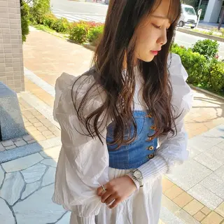 ロング カラー ヘアアレンジ See by merのマツエク・マツパデザイン