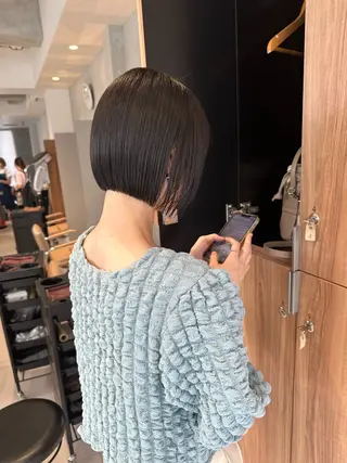 ショート 透明感モテ艶髪カラー Gallicaイリサのヘアスタイル