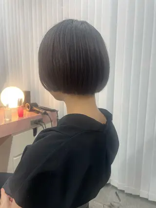 ショート 鈴木瑛里／ブロンド ベージュ／男女のヘアスタイル