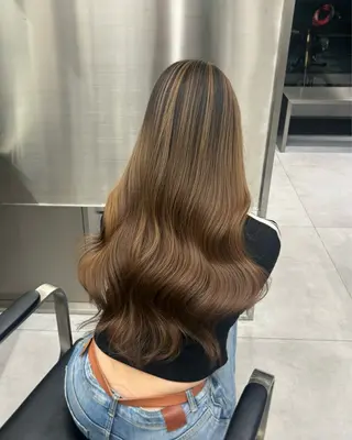 ロング 大人レイヤー/艶髪 🇺🇸TOMONAのヘアスタイル