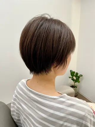 ショート カラー ÅPLEDGE【アプレッジ】所属・中村 瑛秀のヘアスタイル