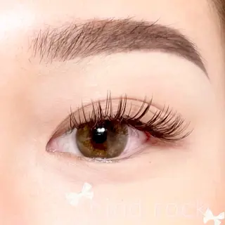 マツエク・マツパ 心斎橋🤍韓国.美眉 パリジェンヌ R..のマツエク・マツパデザイン