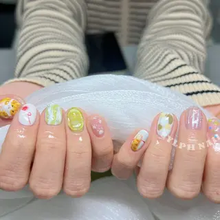 ネイル Trend Nail シルフのネイルデザイン