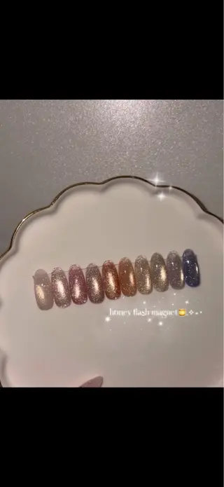 ネイル ViViA momokaのネイルデザイン