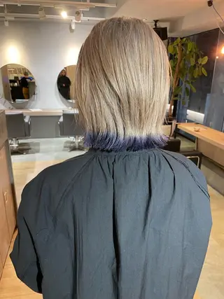 ショート カラー 美髪・シールエクステ ホソタニリョウコのヘアスタイル