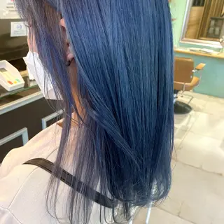 セミロング カラー スナコザワ レナのヘアスタイル