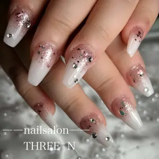 ネイル Nail Salon THREE  Nのネイルデザイン