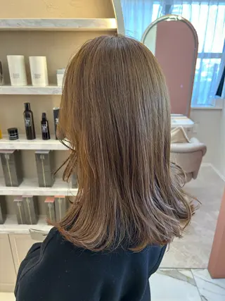 ミディアム カラー 佐合 梨花 / eau〈オー〉のヘアスタイル