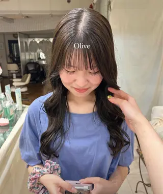 ロング カラー ありむらもえ/ インナーカラーのヘアスタイル