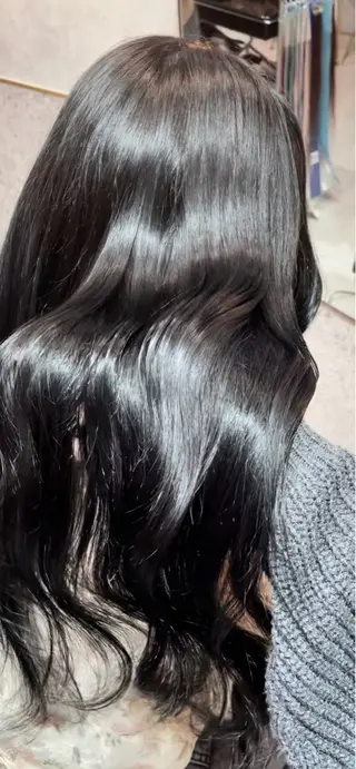 ロング カラー RIN🩶レイヤー /ハッシュカットのヘアスタイル