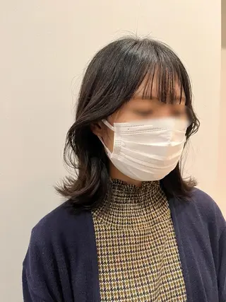 ミディアム 韓国ヘア レイヤーカットのヘアスタイル