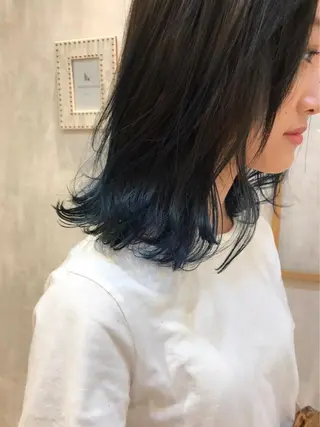 ミディアム カラー 吉原 由菜のヘアスタイル