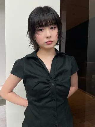 ショート stén所属・stén/kana /中明度カラーのヘアスタイル