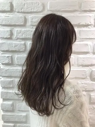 ロング カラー 【暖色カラー特化】 中山由梨のヘアスタイル