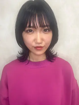 ミディアム ブリーチ/ウルフ ハッシュカット/石山のヘアスタイル