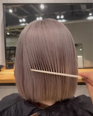ミディアム ALBUM池袋店所属・ハイトーン 特化/yumeのヘアスタイル