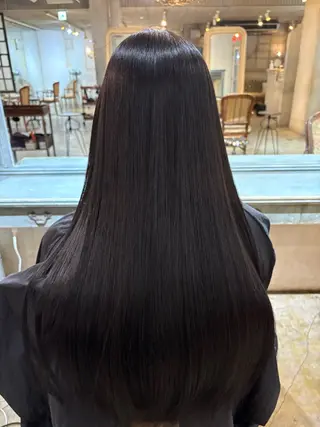 カラー 東 かれんのヘアスタイル