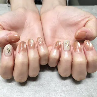 ネイル She by M【シーバイエム】パラジェル/ニュアンスネイル所属・She by M. Ryoukaのネイルデザイン