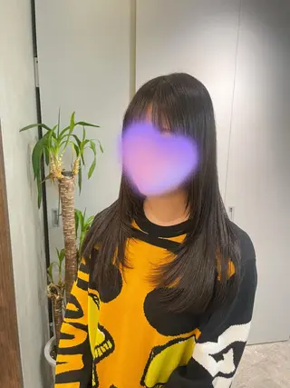 セミロング カラー 新宿/新宿三丁目 yuinaのヘアスタイル