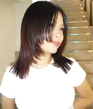 セミロング カラー 🌟暖色系ハイトーン 🌟AIのヘアスタイル