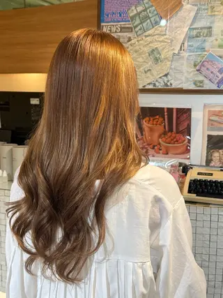 ロング カラー KUREA ｶﾗｰﾓﾃﾞﾙ募集中のヘアスタイル