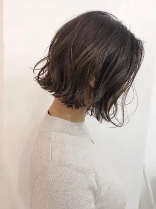 ショート カラー 渋谷ブリーチカラー 韓国ヘアyuikoのヘアスタイル