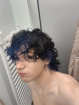 ショート パーマ メンズ 吉田一輝 外国人パーマのヘアスタイル