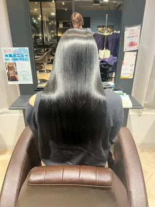 ロング まとまるツヤ髪カット ┆たんげ なるみのヘアスタイル