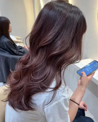 ロング カラー 廣瀬双葉 トップスタイリストのヘアスタイル