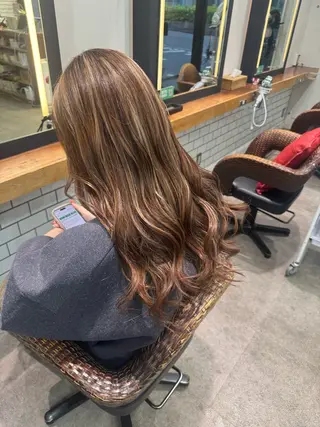 ロング red neo あいりのヘアスタイル