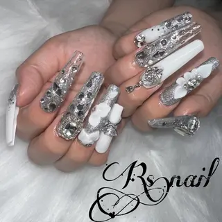 ネイル 加藤 麗華のネイルデザイン