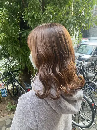 ミディアム 大野 美紅のヘアスタイル