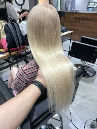 ロング カラー KEISUKE/ ブリーチ🧡エクステのヘアスタイル