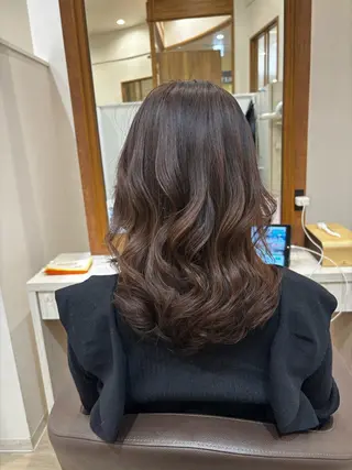 ミディアム カラー EARTH  高田馬場所属・earth高田馬場 青山のヘアスタイル