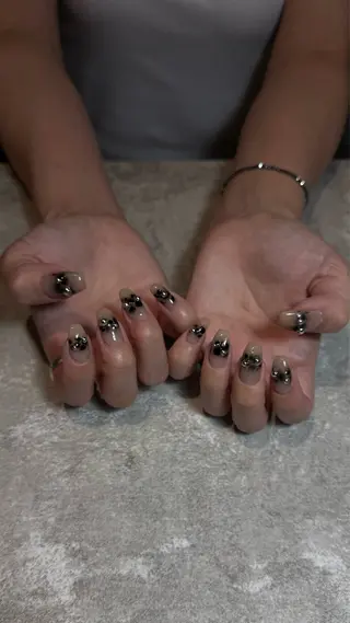 ネイル Nail MOANAのネイルデザイン