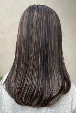 ミディアム カラー 透明感カラー ふうか　渋谷のヘアスタイル