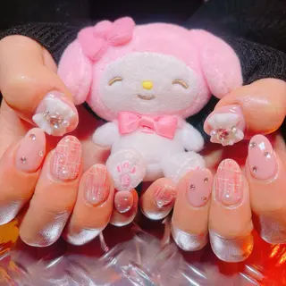 ネイル 半村 明のネイルデザイン