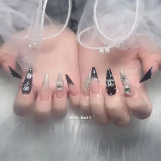 ネイル HIN NAILのネイルデザイン