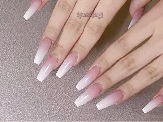 ネイル Dark Honey Susuのネイルデザイン