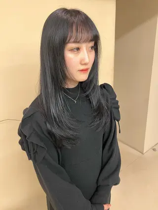 ロング kento レイヤーカットのヘアスタイル