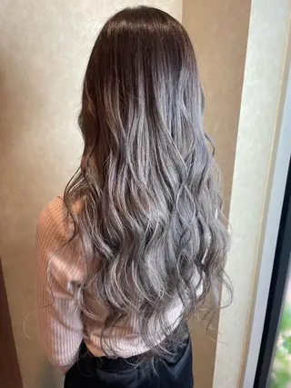 ロング 丸山 香のヘアスタイル