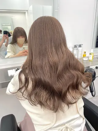 ロング カラー ヘアアレンジ トレンドモテカラー 🩷色落ちまで可愛くのヘアスタイル