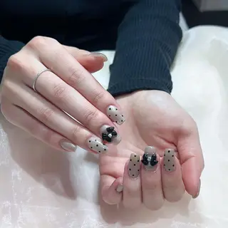 ネイル VIVIAN リサのネイルデザイン