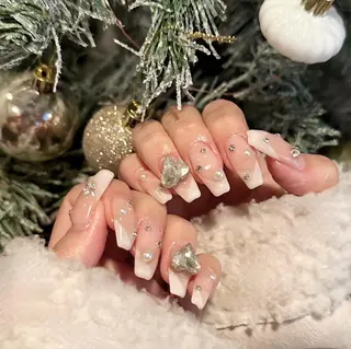 ネイル アイブロウ 大塚眉毛|ハンドケア |肌管理の眉毛・アイブロウイメージ