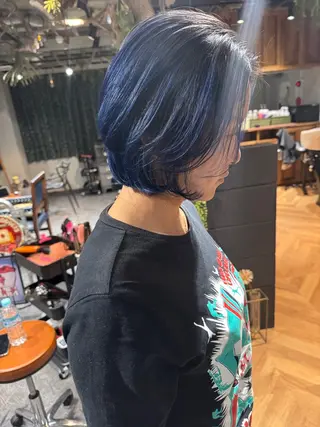 ミディアム カラー ravens デザインカラーのヘアスタイル