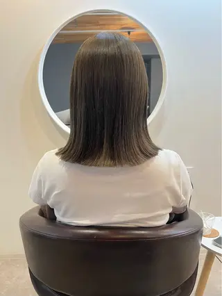 ミディアム カラー トレンドと似合わせ/ マンツーマン/西上楓のヘアスタイル