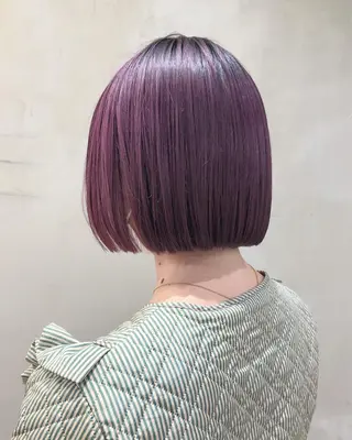 カラー ニシオカ タクヤのヘアスタイル